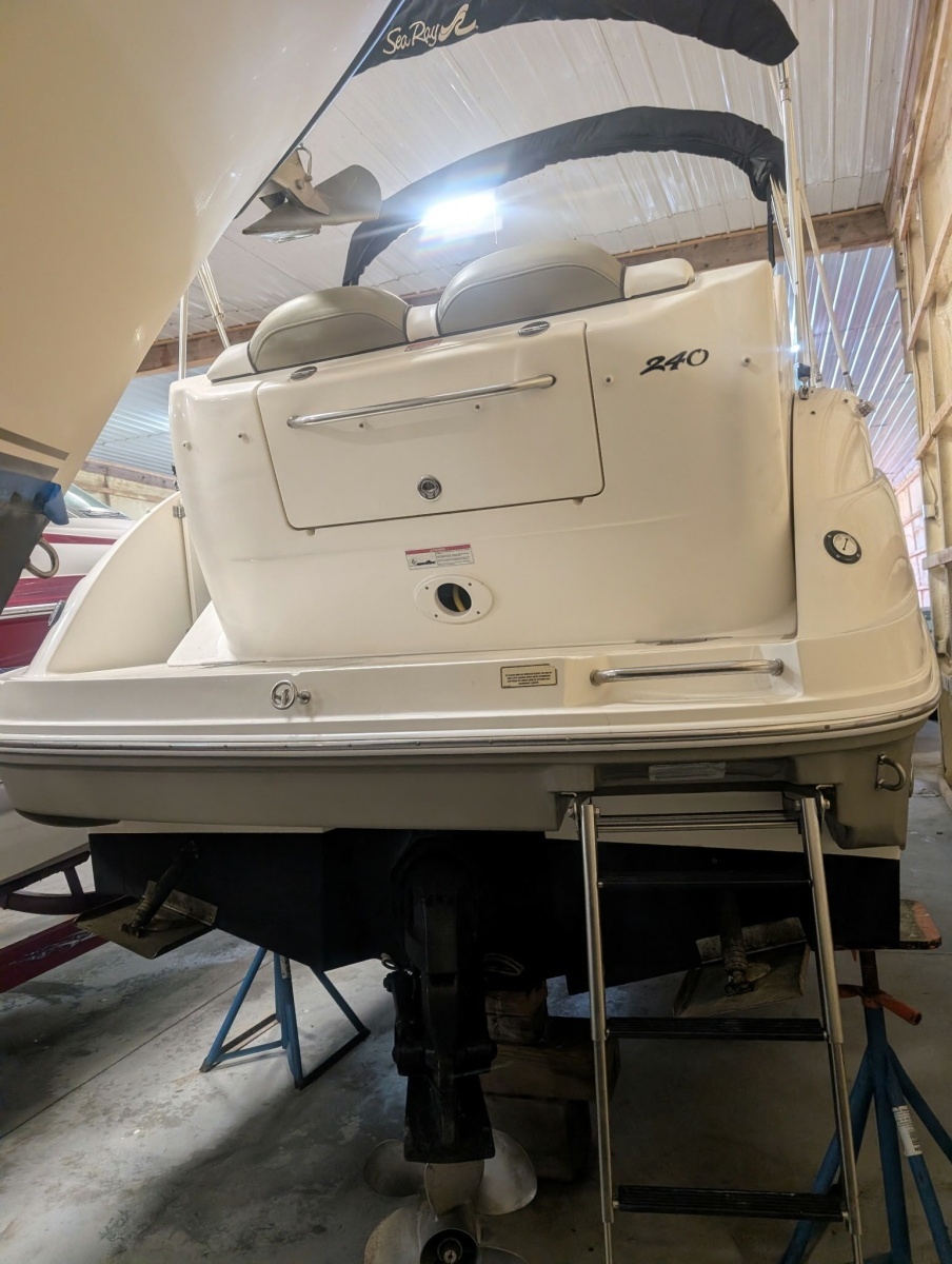 24ft Sea Ray Yacht For Sale