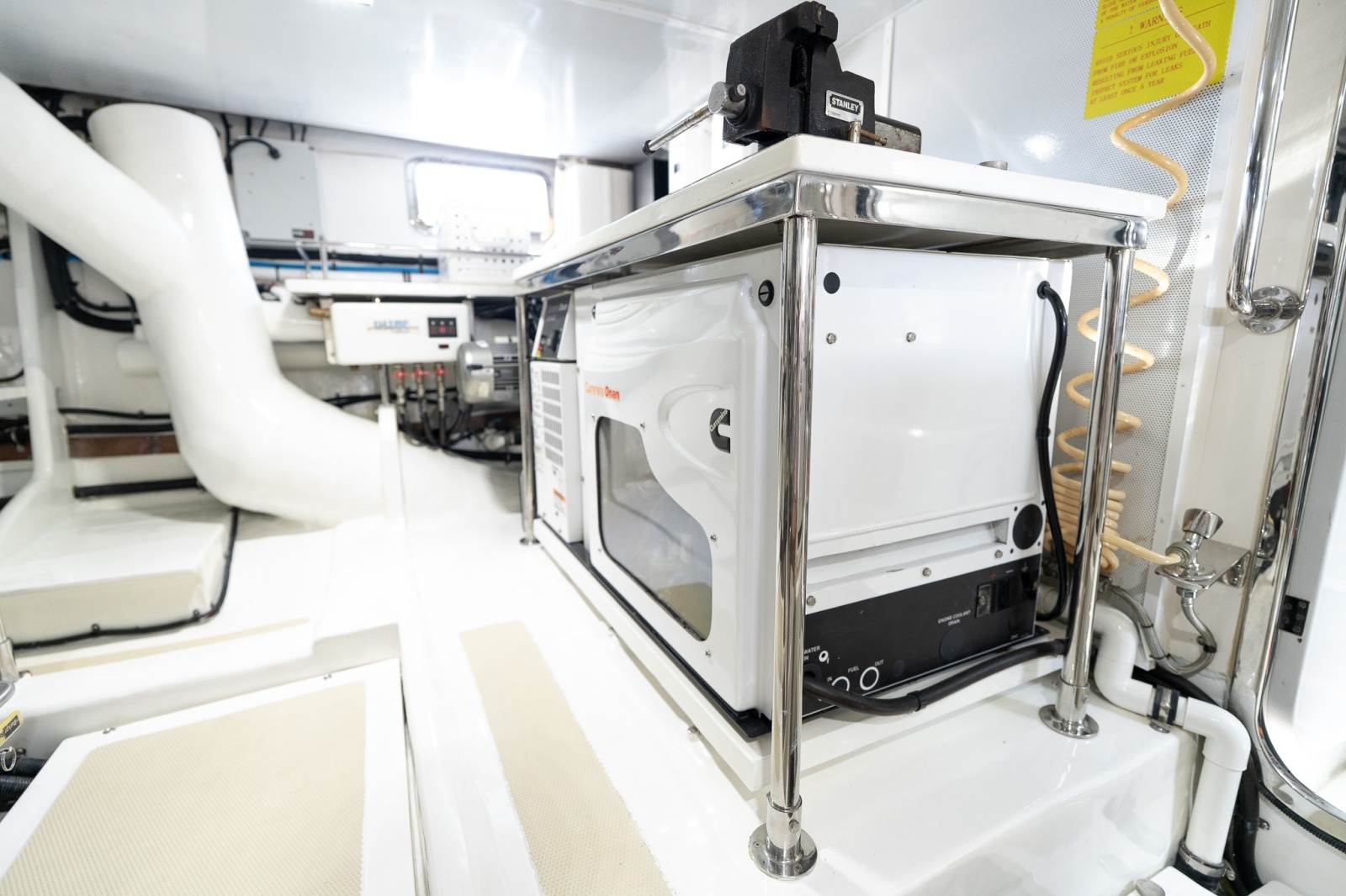 2015 Marlow Explorer 49E