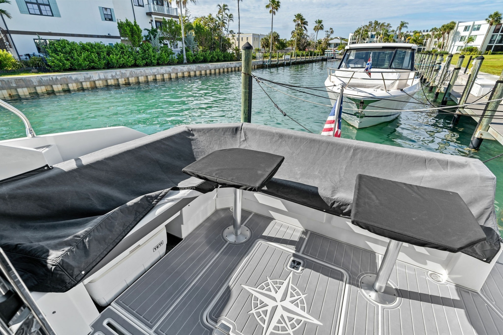 2019 Cruisers Yachts 42 Cantius 'Truly Ineffable'