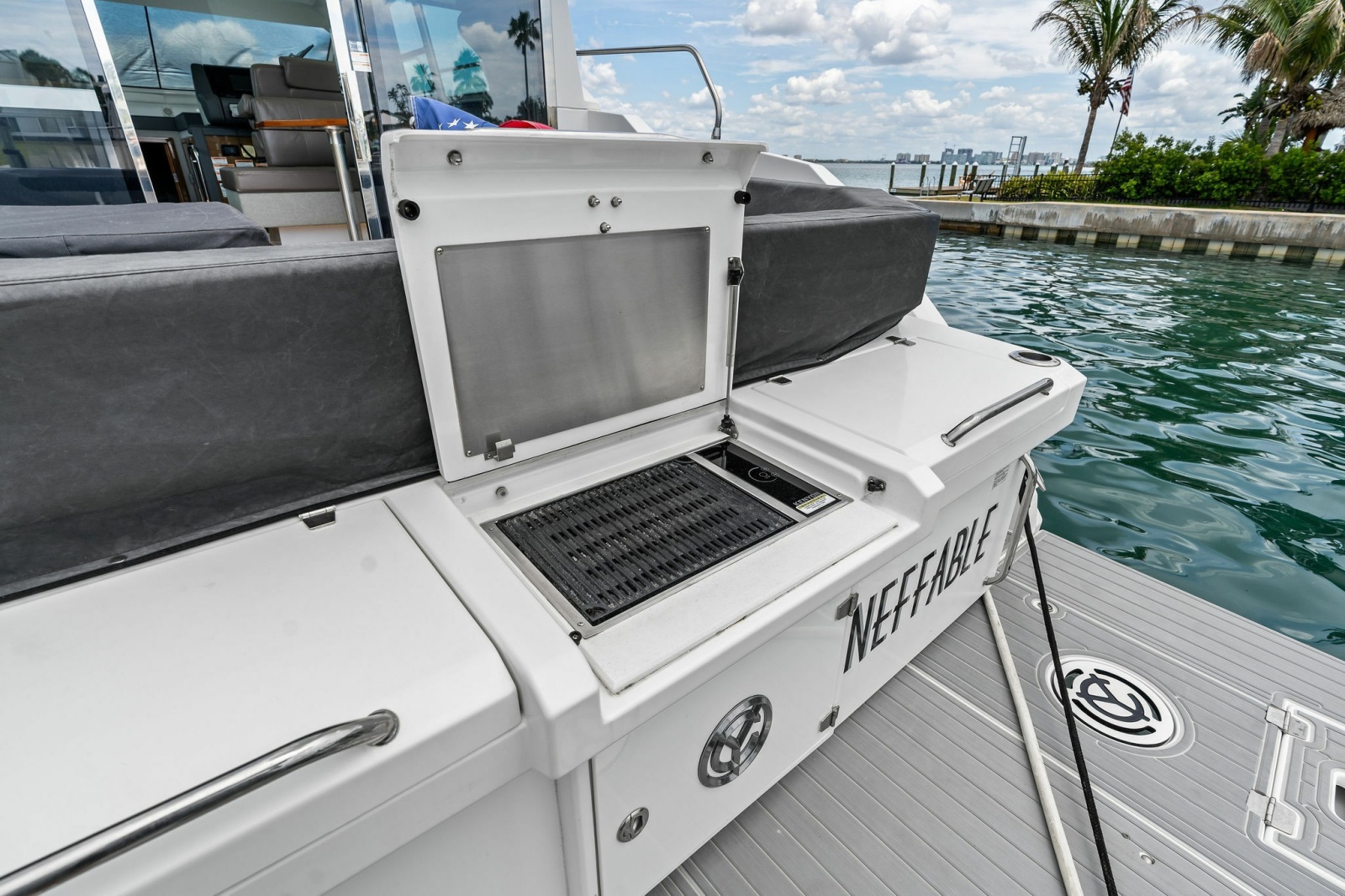2019 Cruisers Yachts 42 Cantius 'Truly Ineffable'