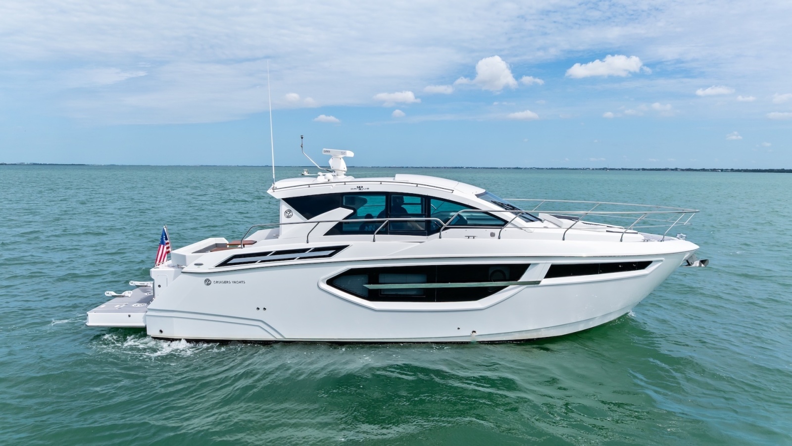 2019 Cruisers Yachts 42 Cantius 'Truly Ineffable'