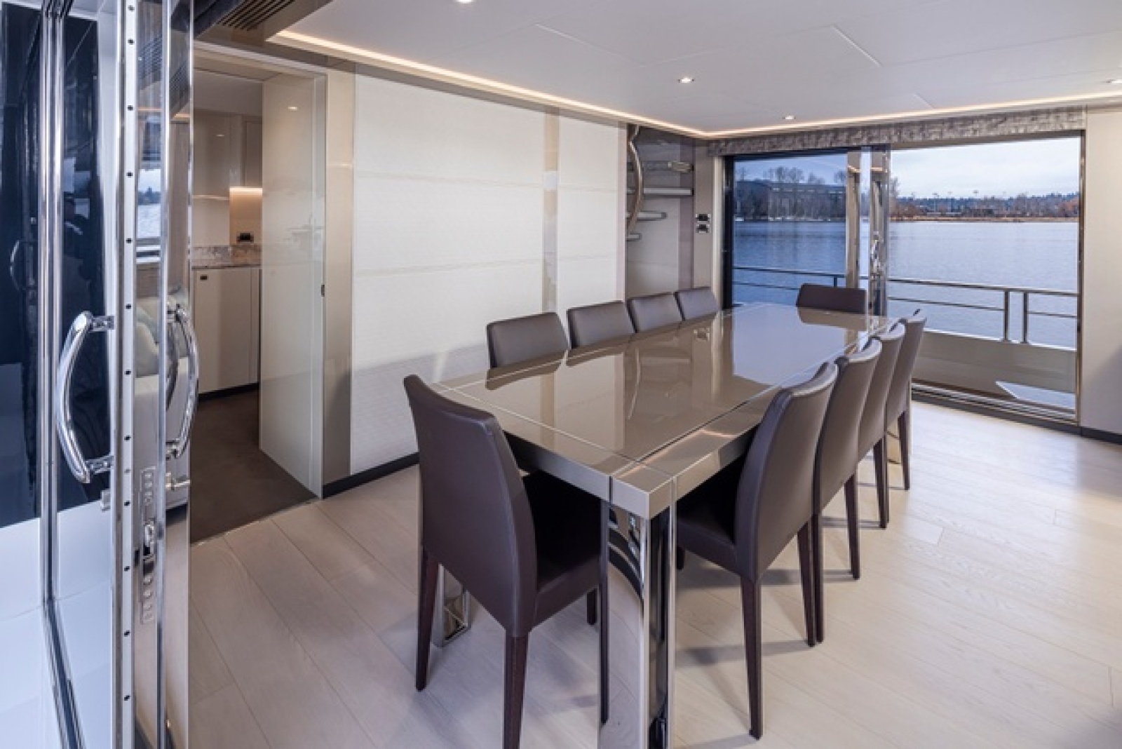 88ft Ocean Alexander Yacht For Sale