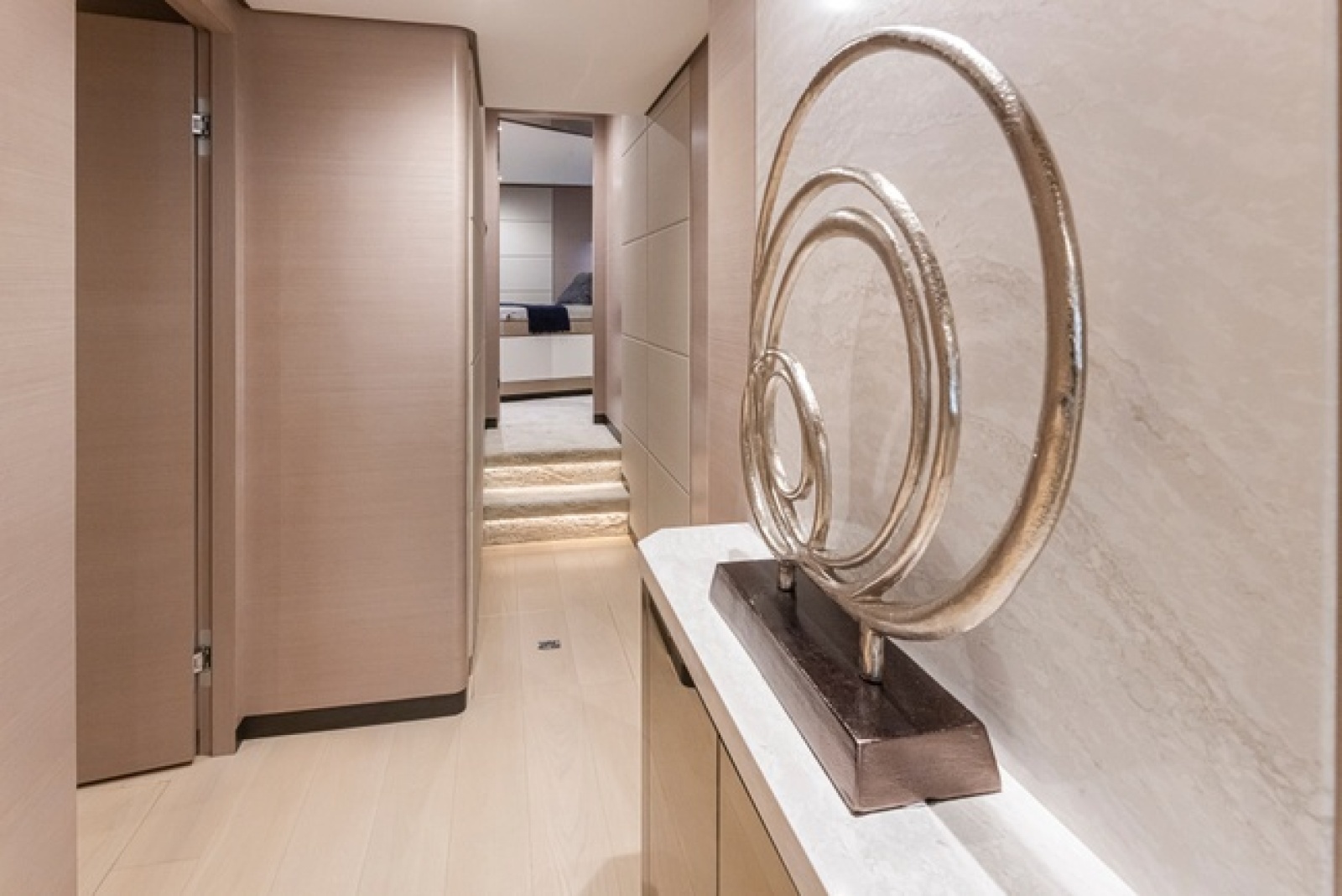 88ft Ocean Alexander Yacht For Sale