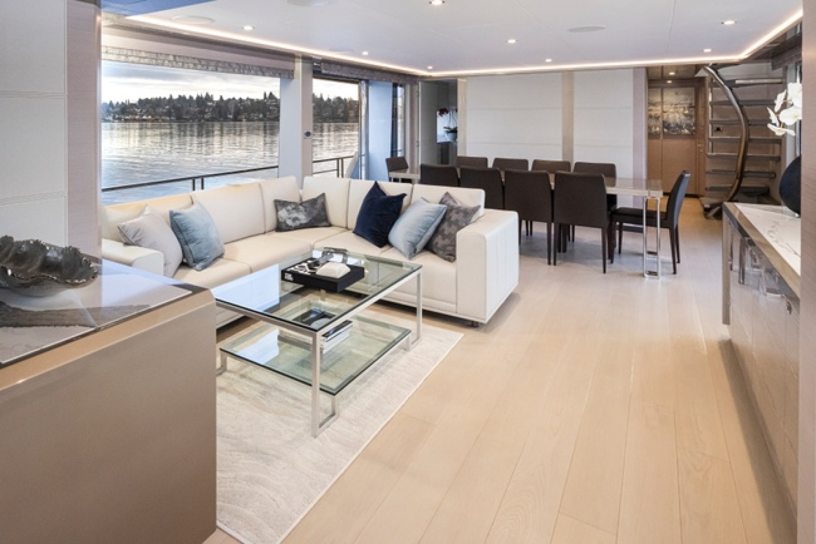 88ft Ocean Alexander Yacht For Sale