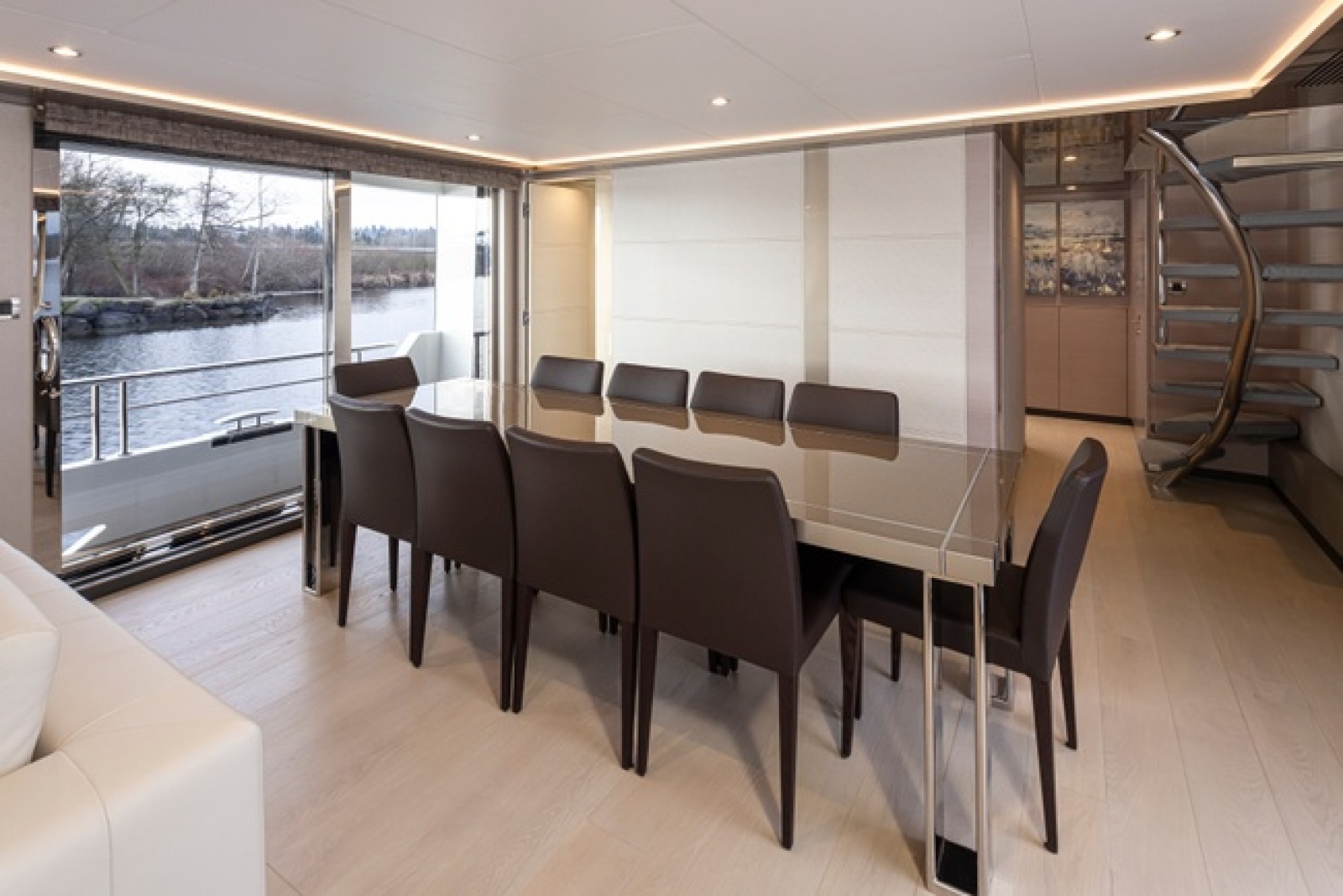 88ft Ocean Alexander Yacht For Sale