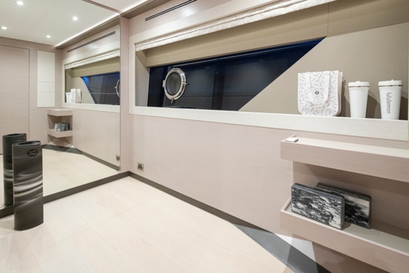 88ft Ocean Alexander Yacht For Sale