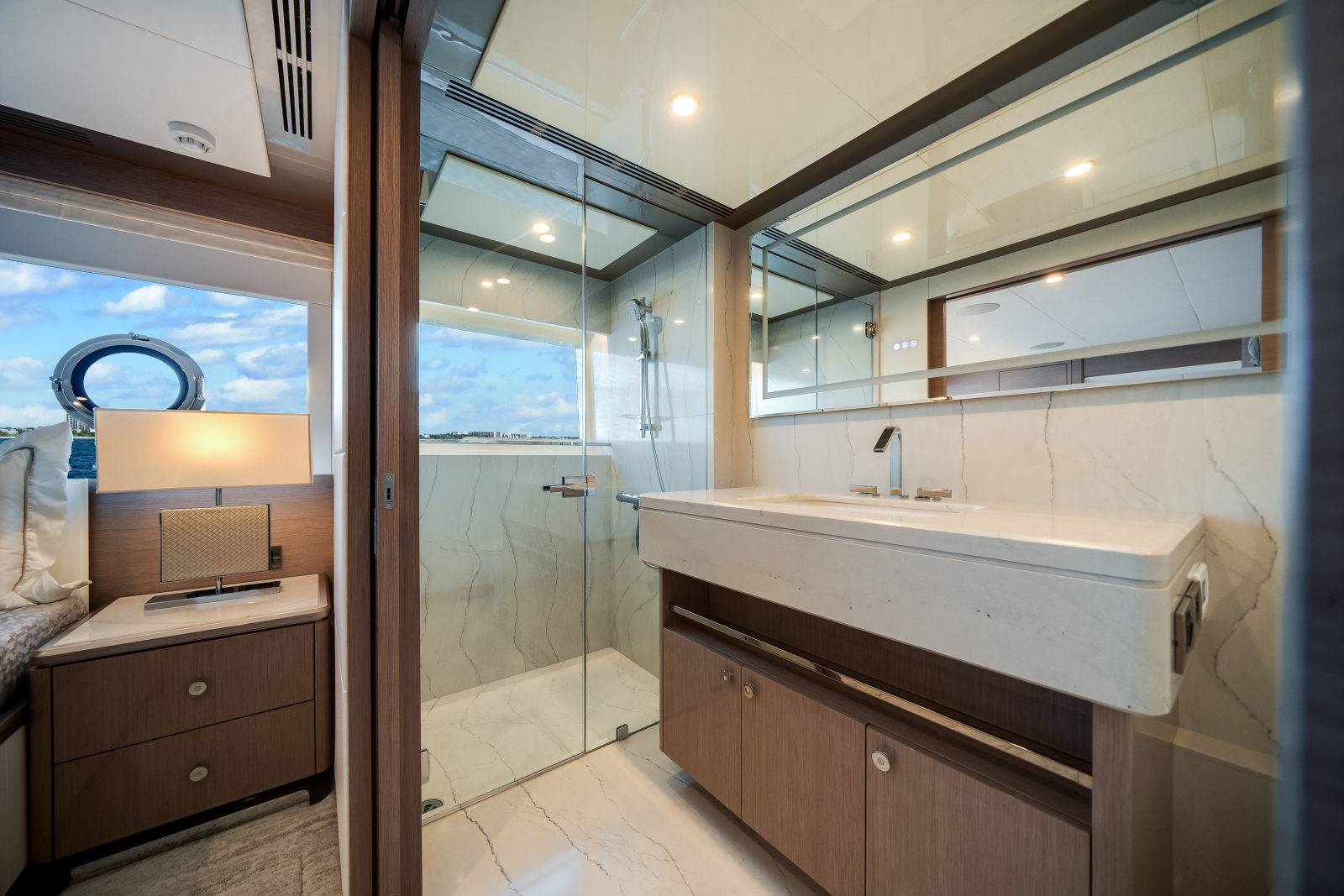 120ft Ocean Alexander Yacht For Sale