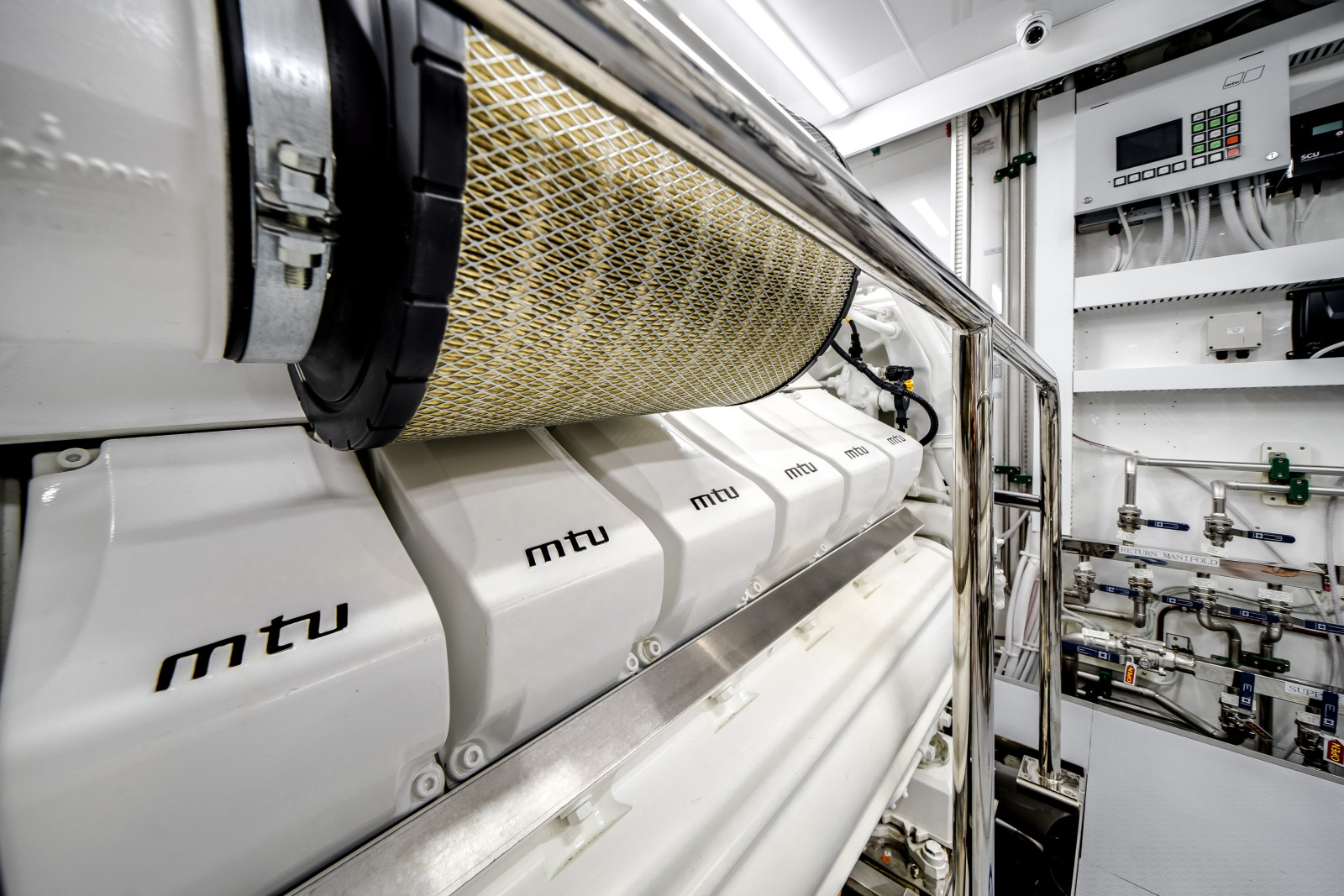 120ft Ocean Alexander Yacht For Sale