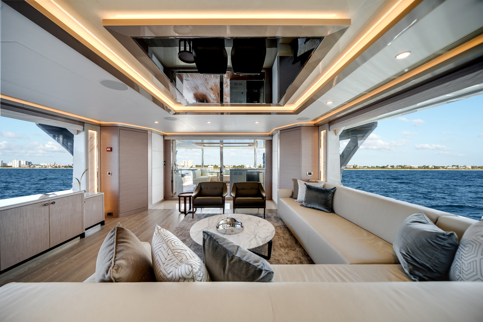 120ft Ocean Alexander Yacht For Sale