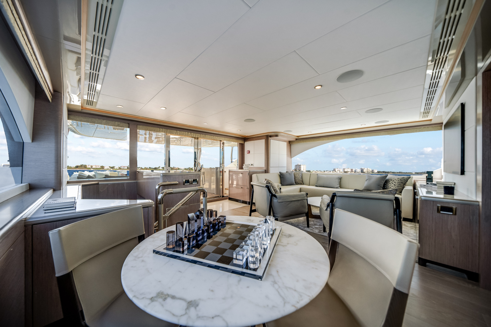 120ft Ocean Alexander Yacht For Sale