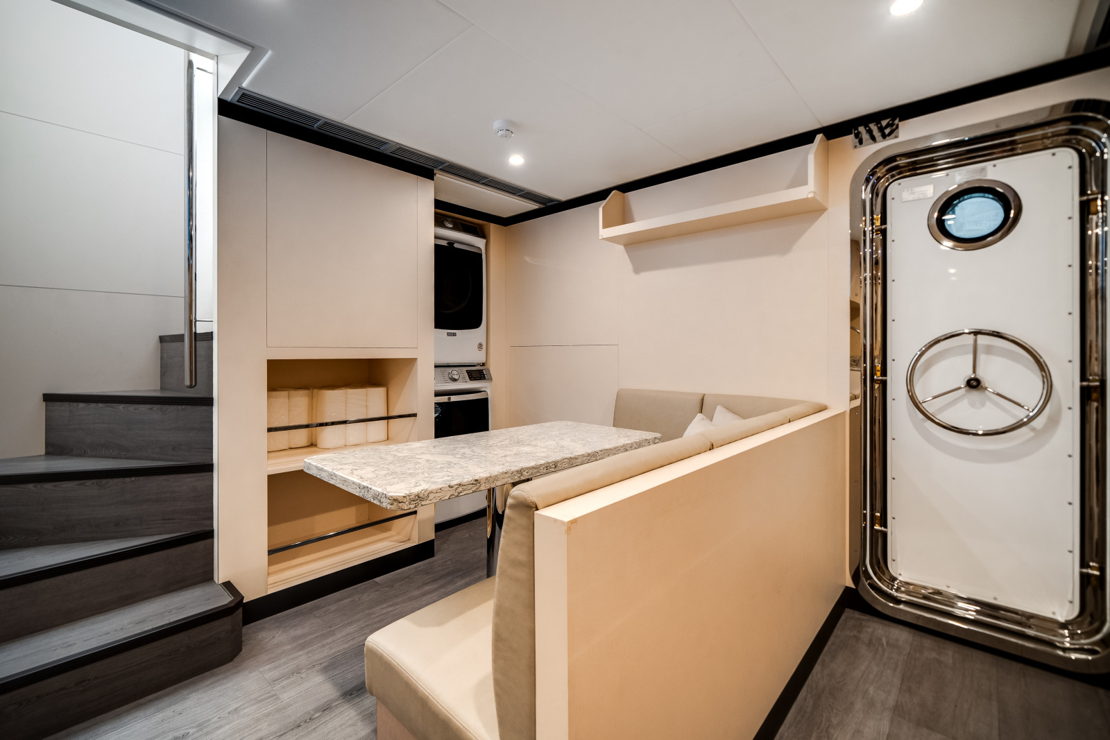 120ft Ocean Alexander Yacht For Sale