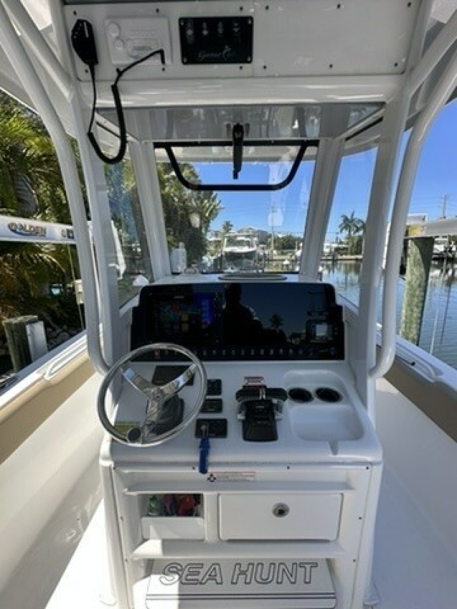 2018 Sea Hunt 25 Gamefish