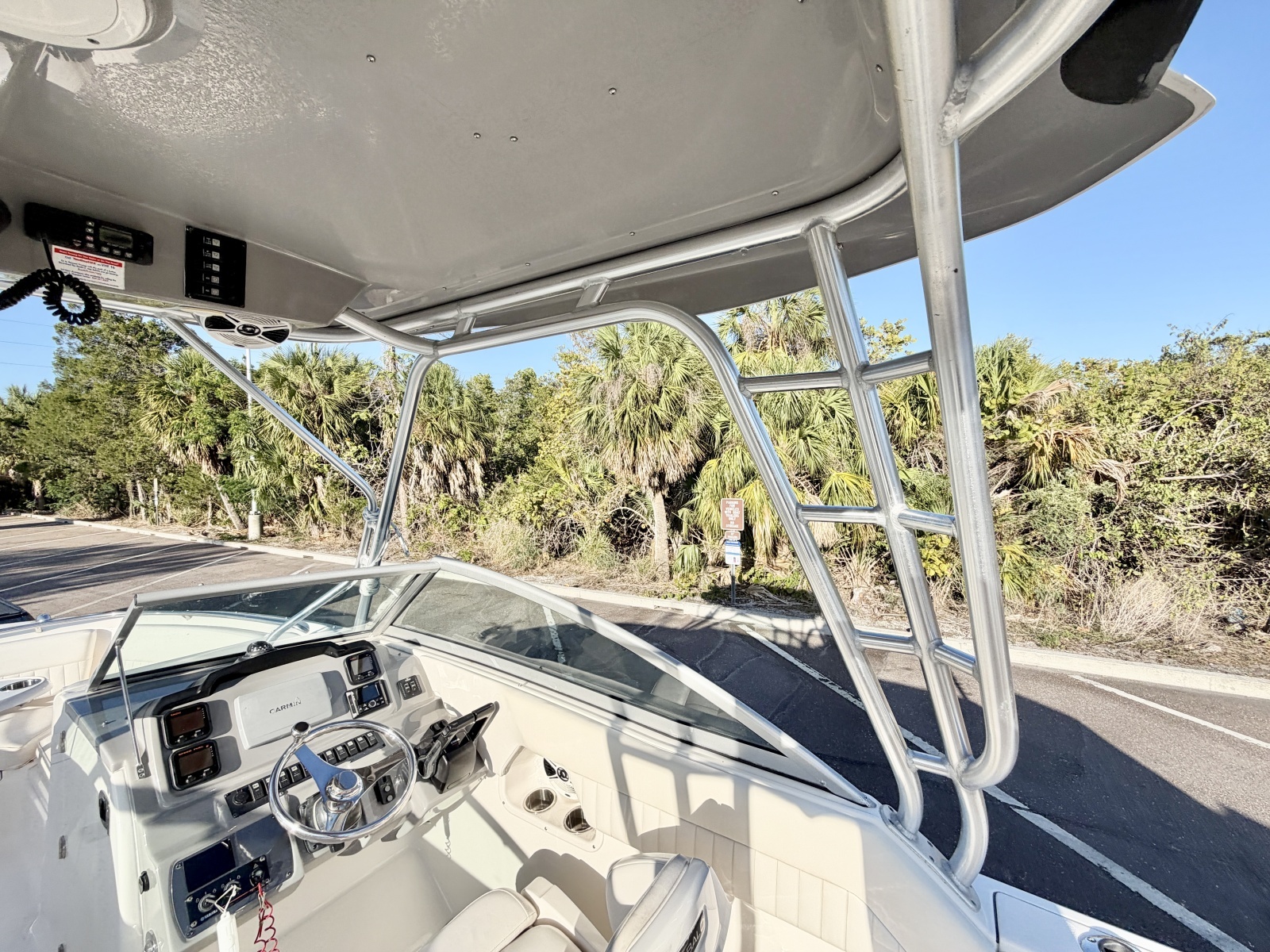 24ft Robalo Yacht For Sale