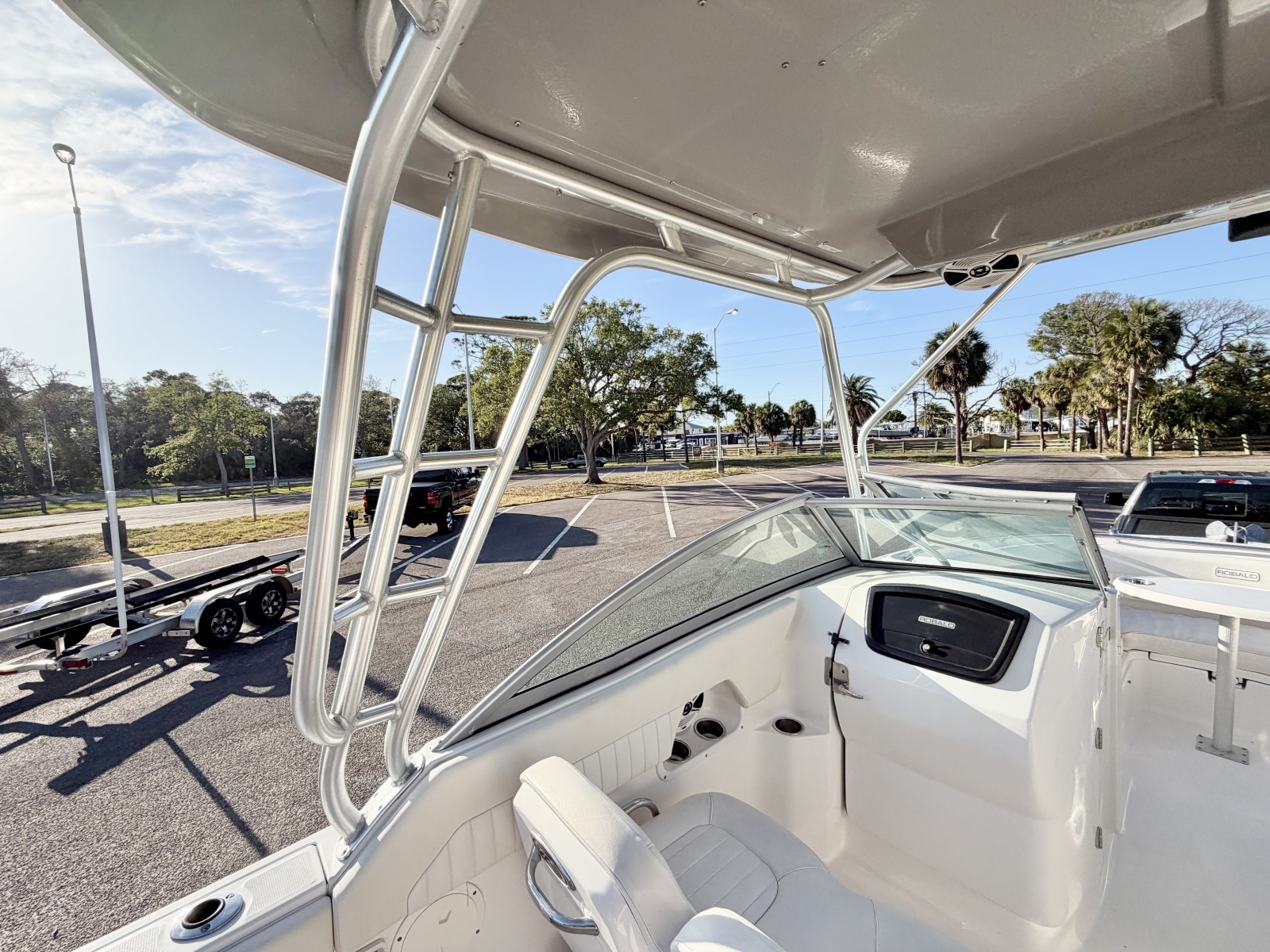24ft Robalo Yacht For Sale