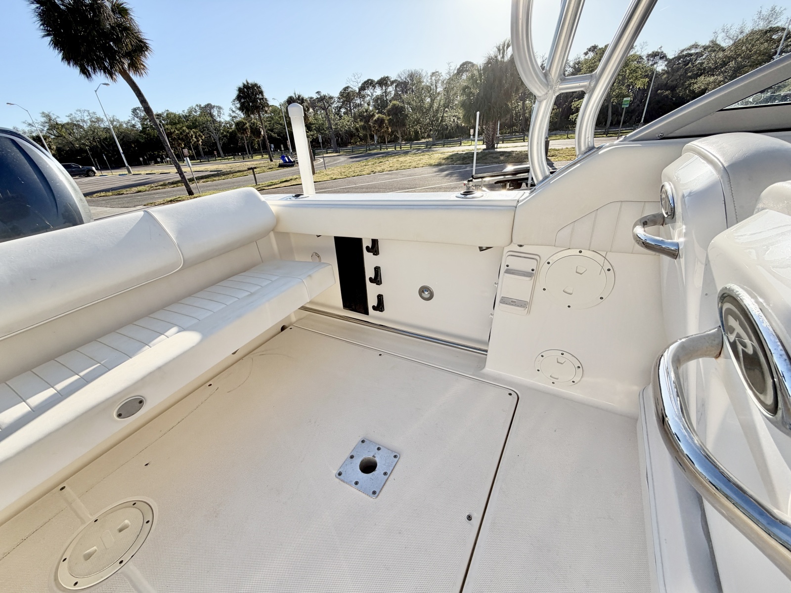 24ft Robalo Yacht For Sale