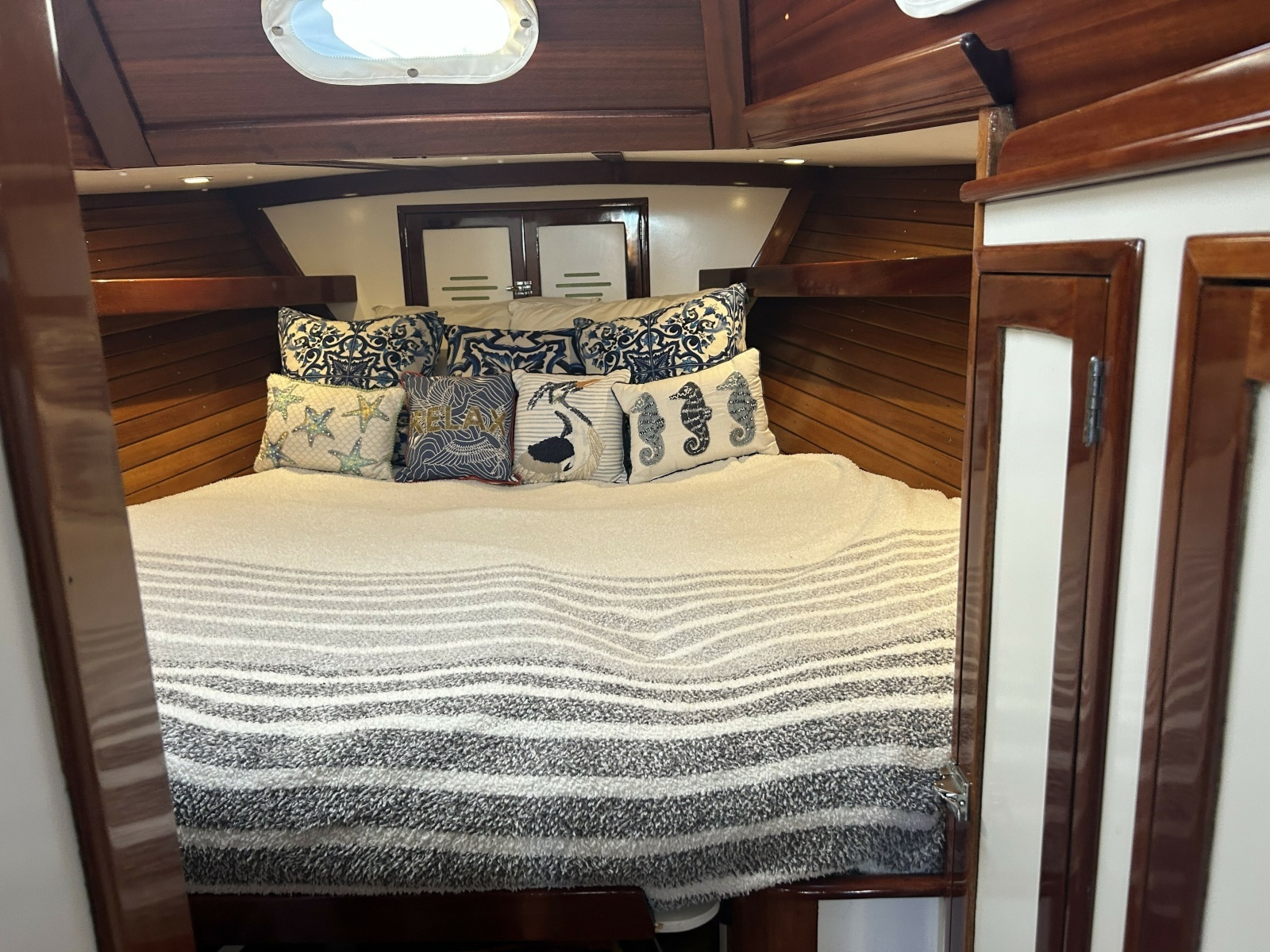 1970 Hinckley Bermuda 40