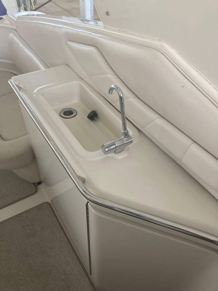 32' Regal aftdeck wetbar