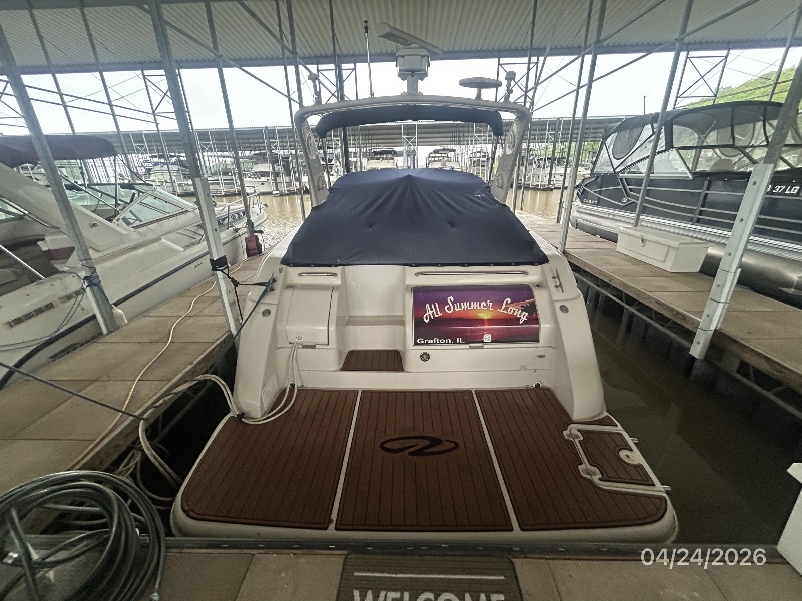 32' Regal aft profile2