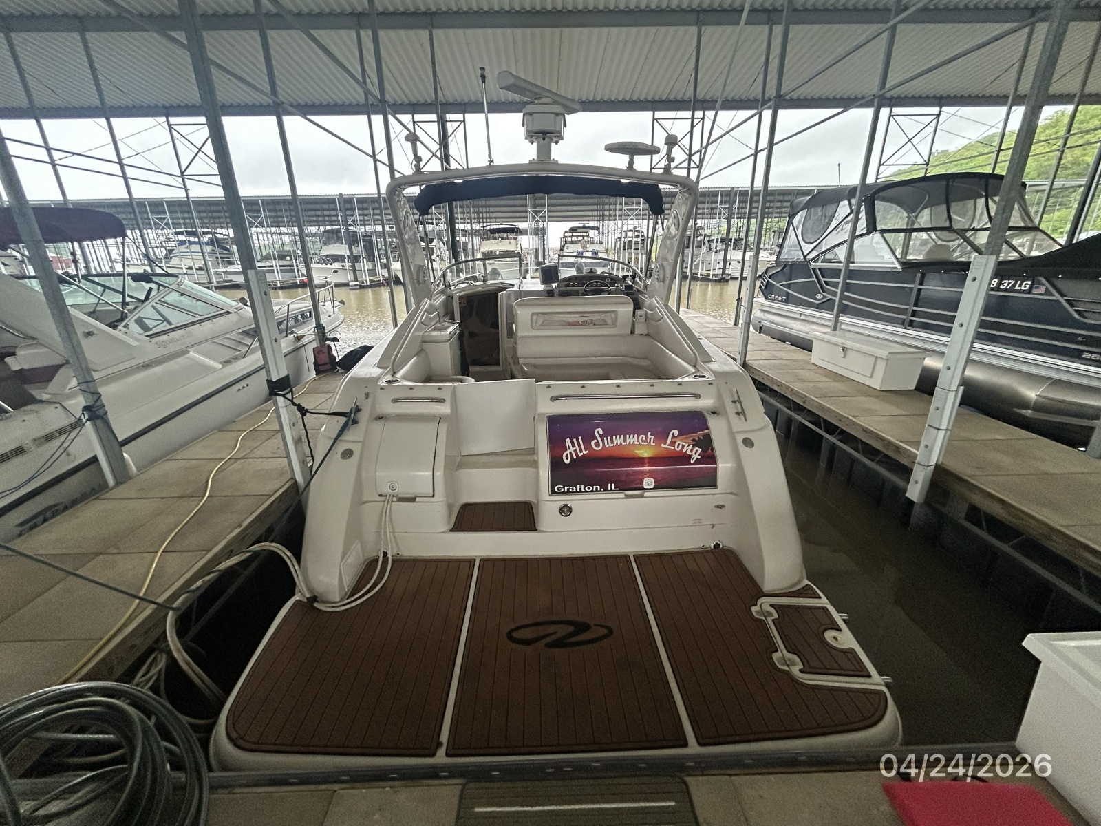 32' Regal aft profile1