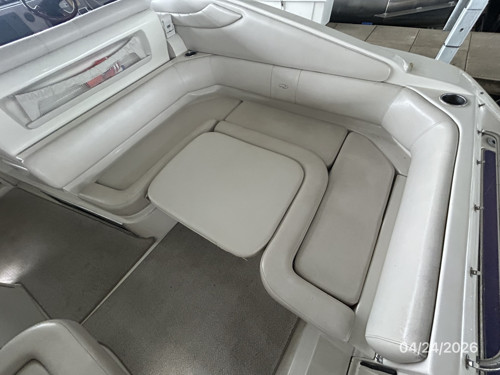 32' Regal aftdeck sun lounge