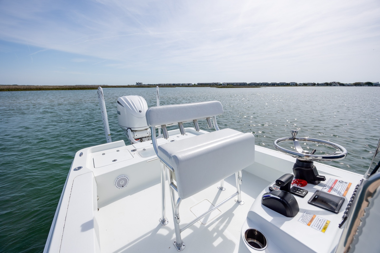 2024 Contender 23 Bay