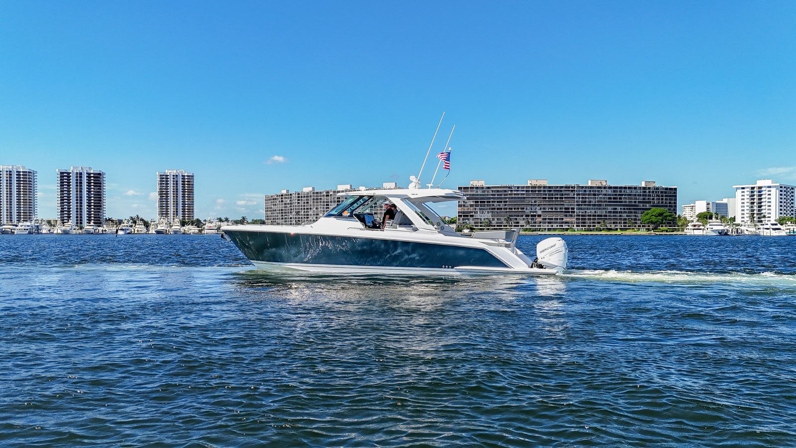 LA DOLCE VITA 38ft Tiara Yachts Yacht For Sale