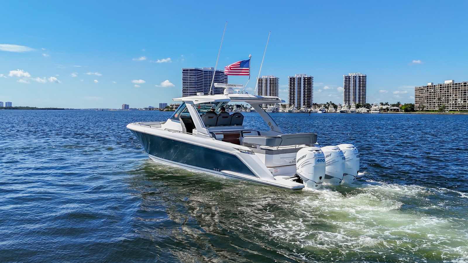 2020 Tiara Yachts 38 LS
