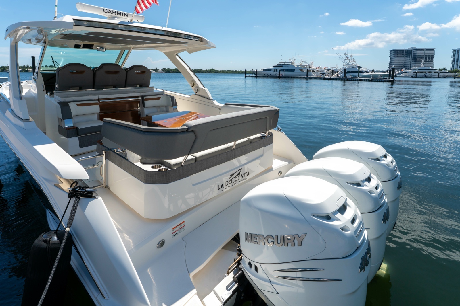 LA DOLCE VITA 38ft Tiara Yachts Yacht For Sale