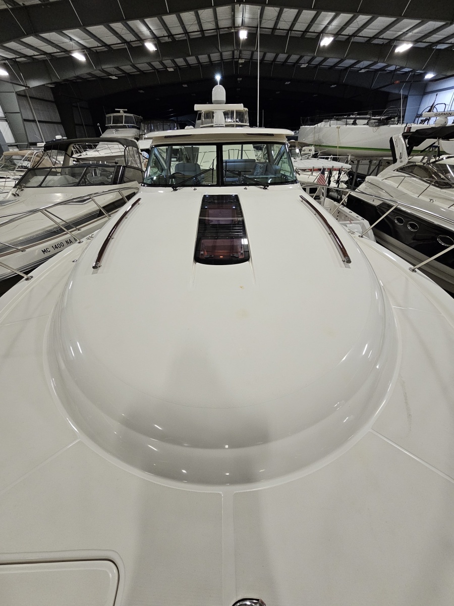 2014 Tiara Yachts 43 Open