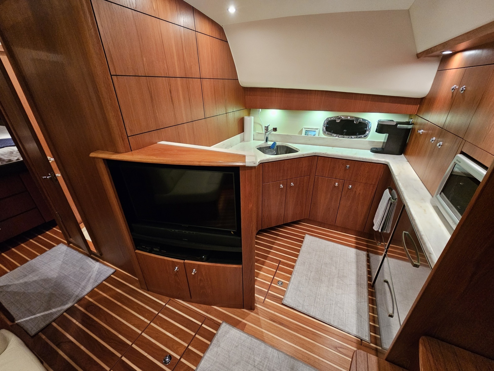 2014 Tiara Yachts 43 Open