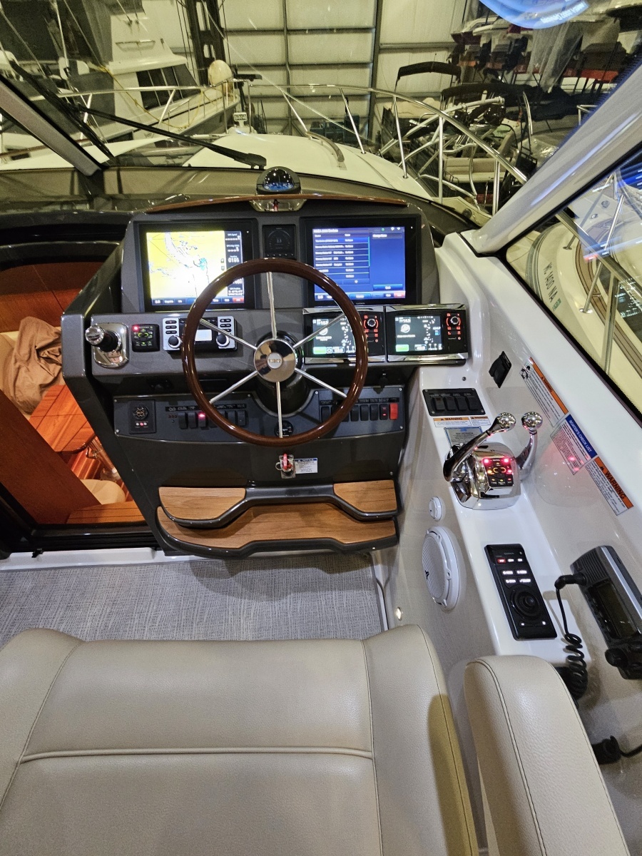 2014 Tiara Yachts 43 Open