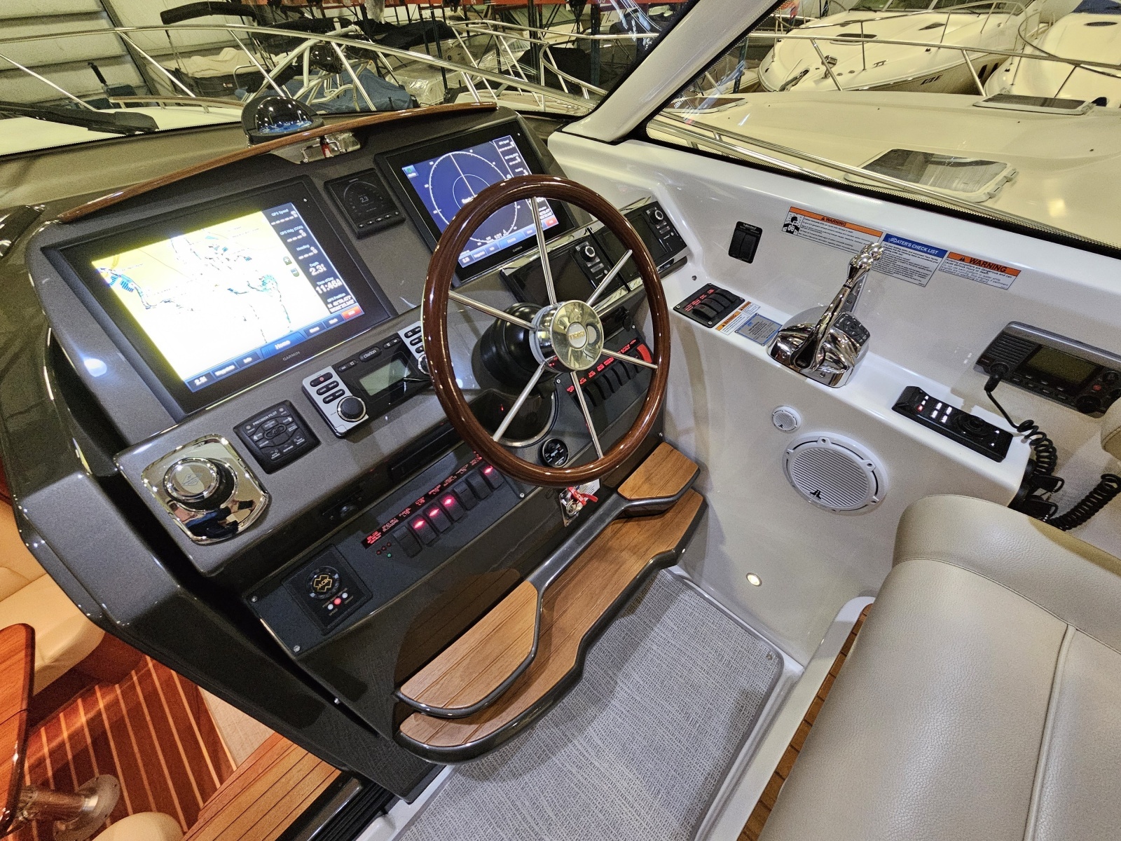 2014 Tiara Yachts 43 Open