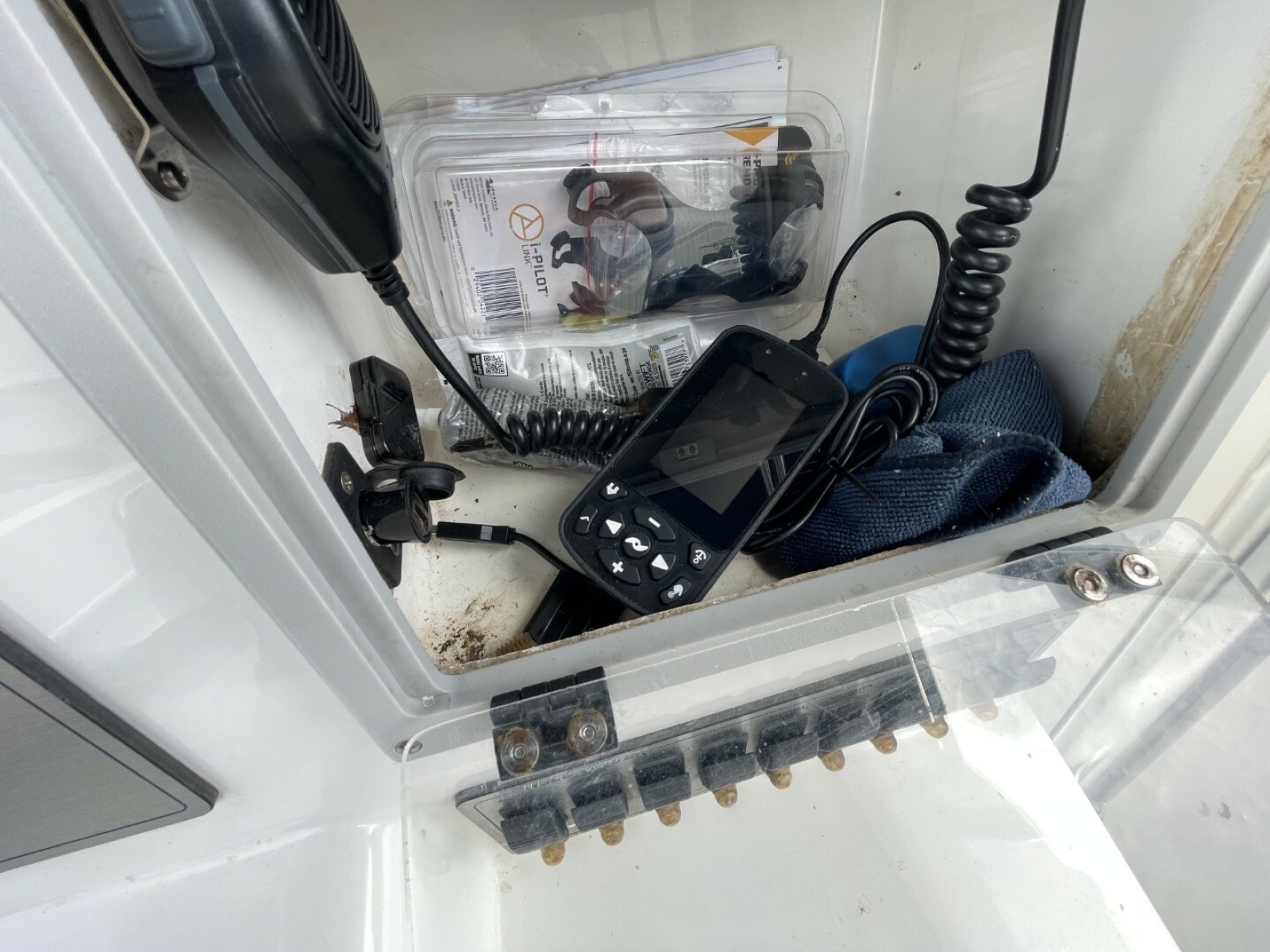 24ft Bluewater Yacht For Sale