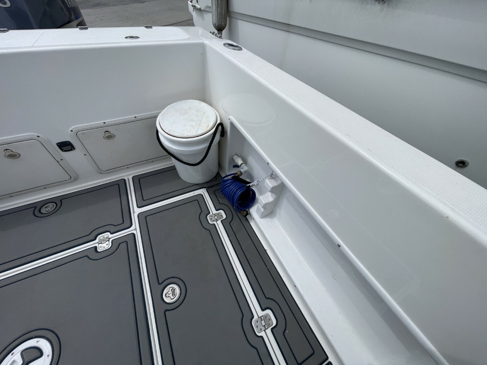 24ft Bluewater Yacht For Sale