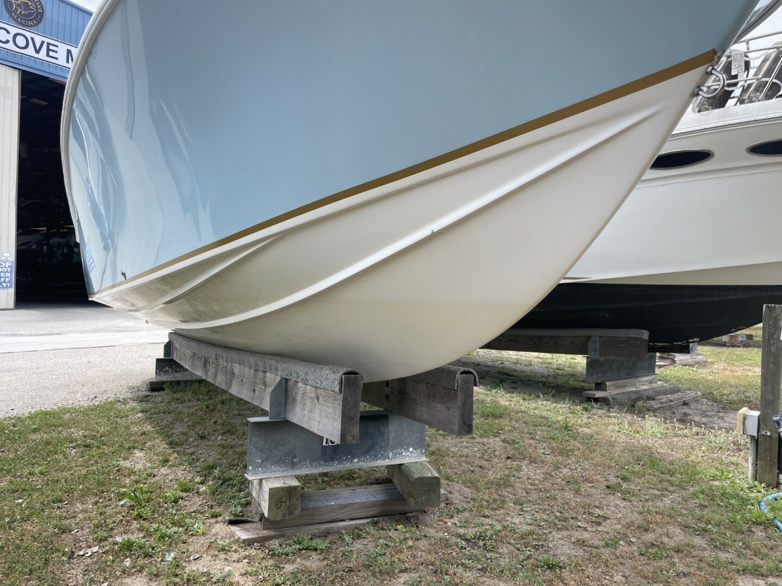 24ft Bluewater Yacht For Sale