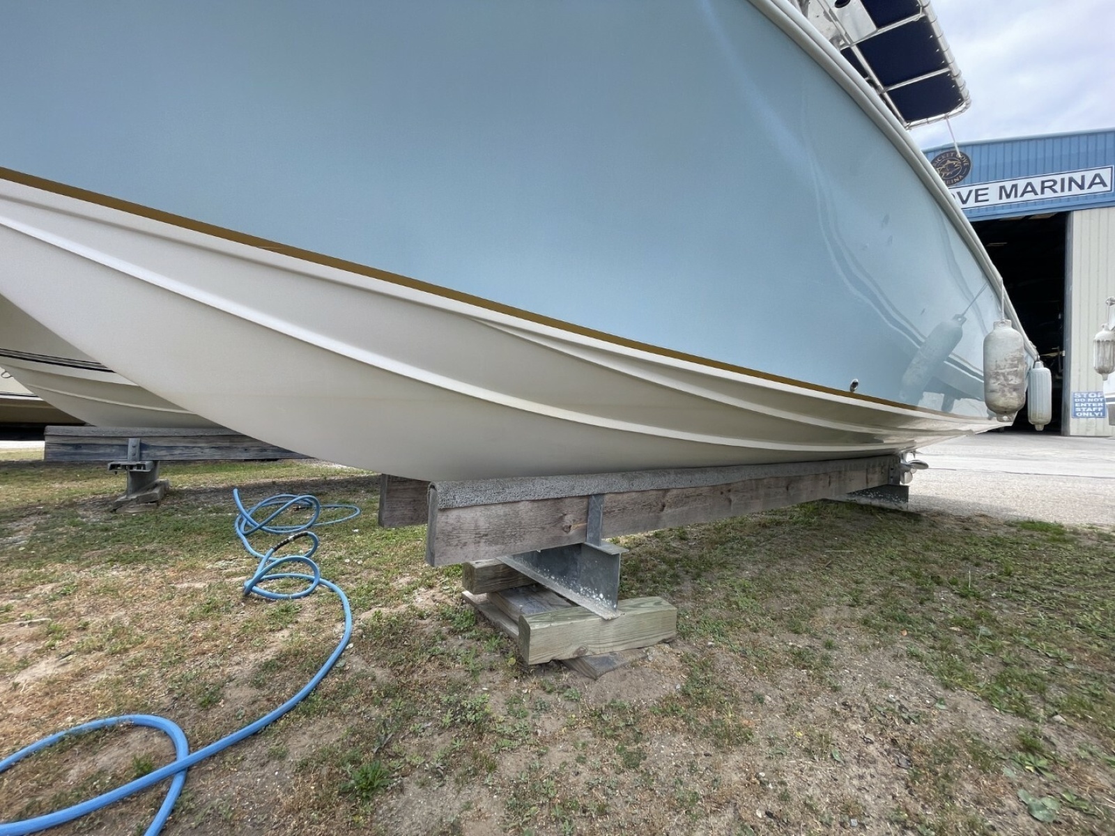 24ft Bluewater Yacht For Sale
