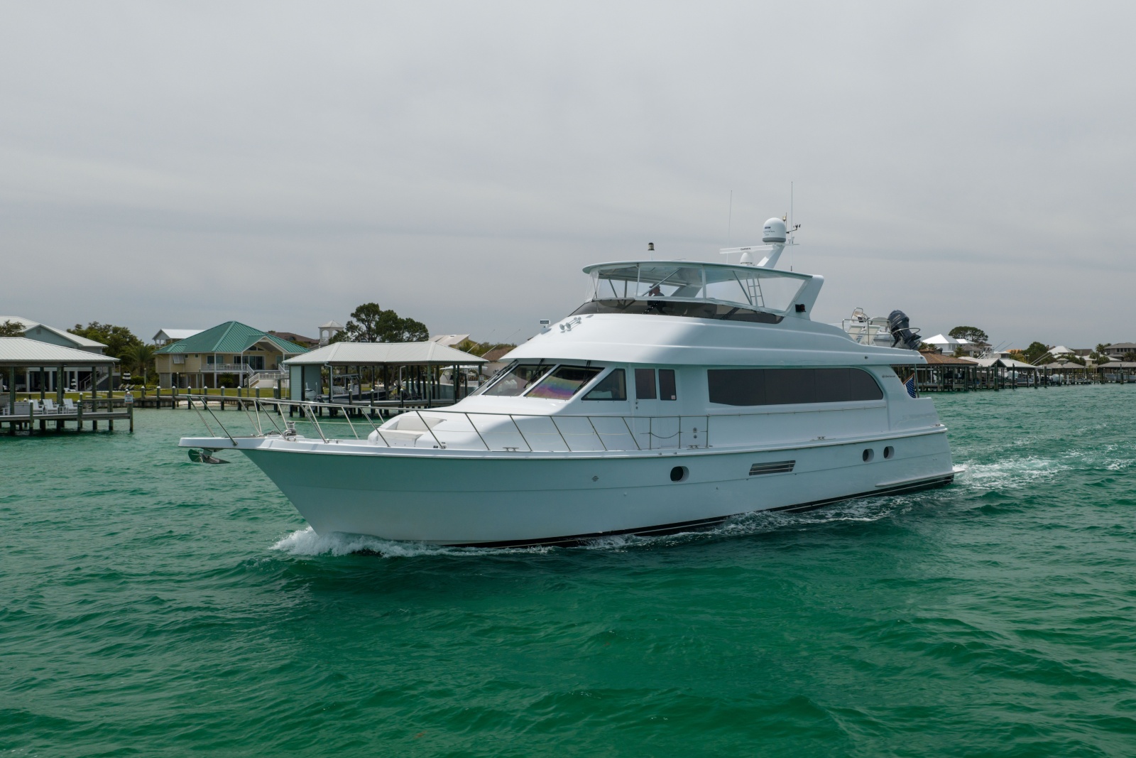 2004 Hatteras Sport Deck