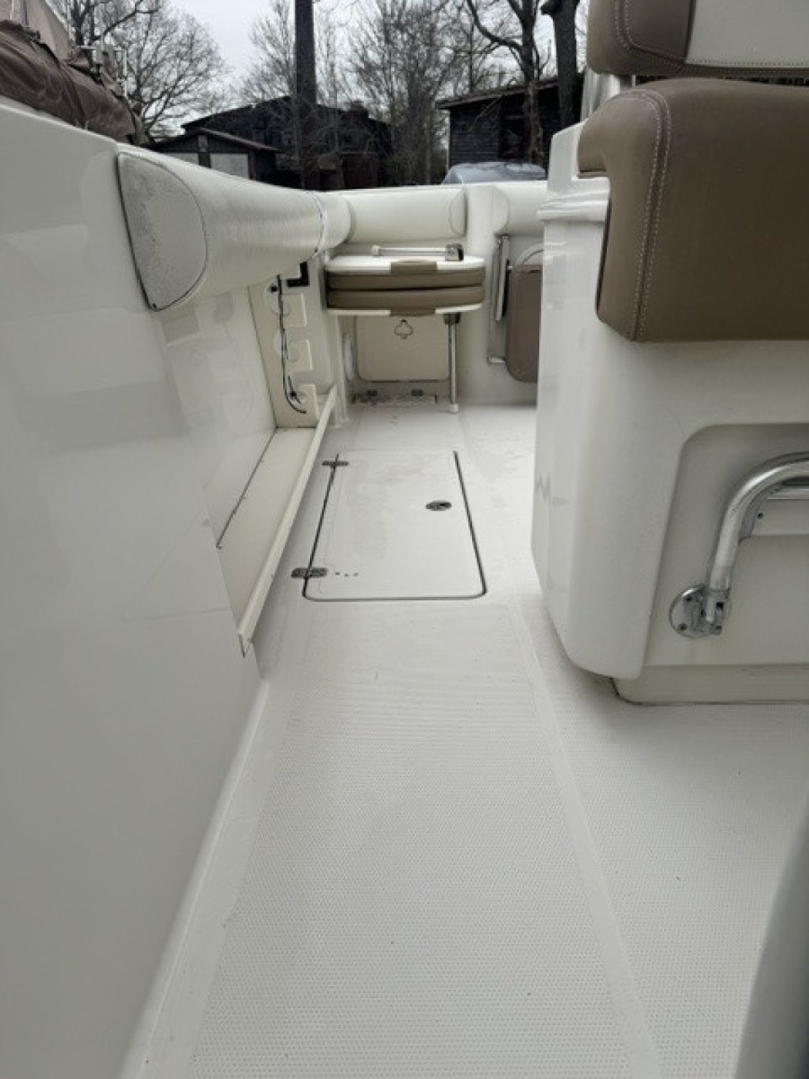 2013 Sailfish 290 CC