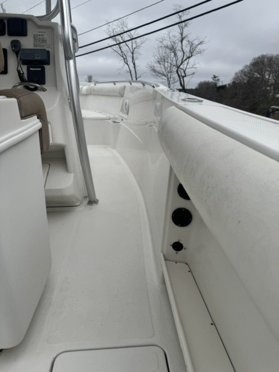 2013 Sailfish 290 CC