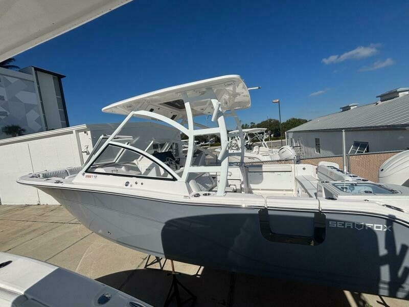 28ft Sea Fox Yacht For Sale