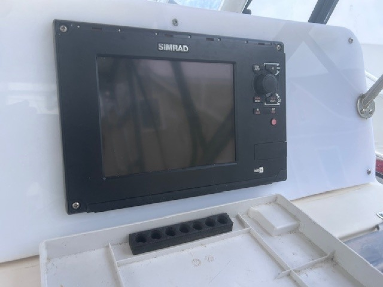 SIMRAD NSS8