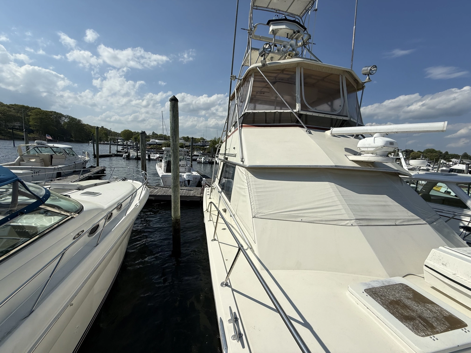 1979 Hatteras 46 Convertible