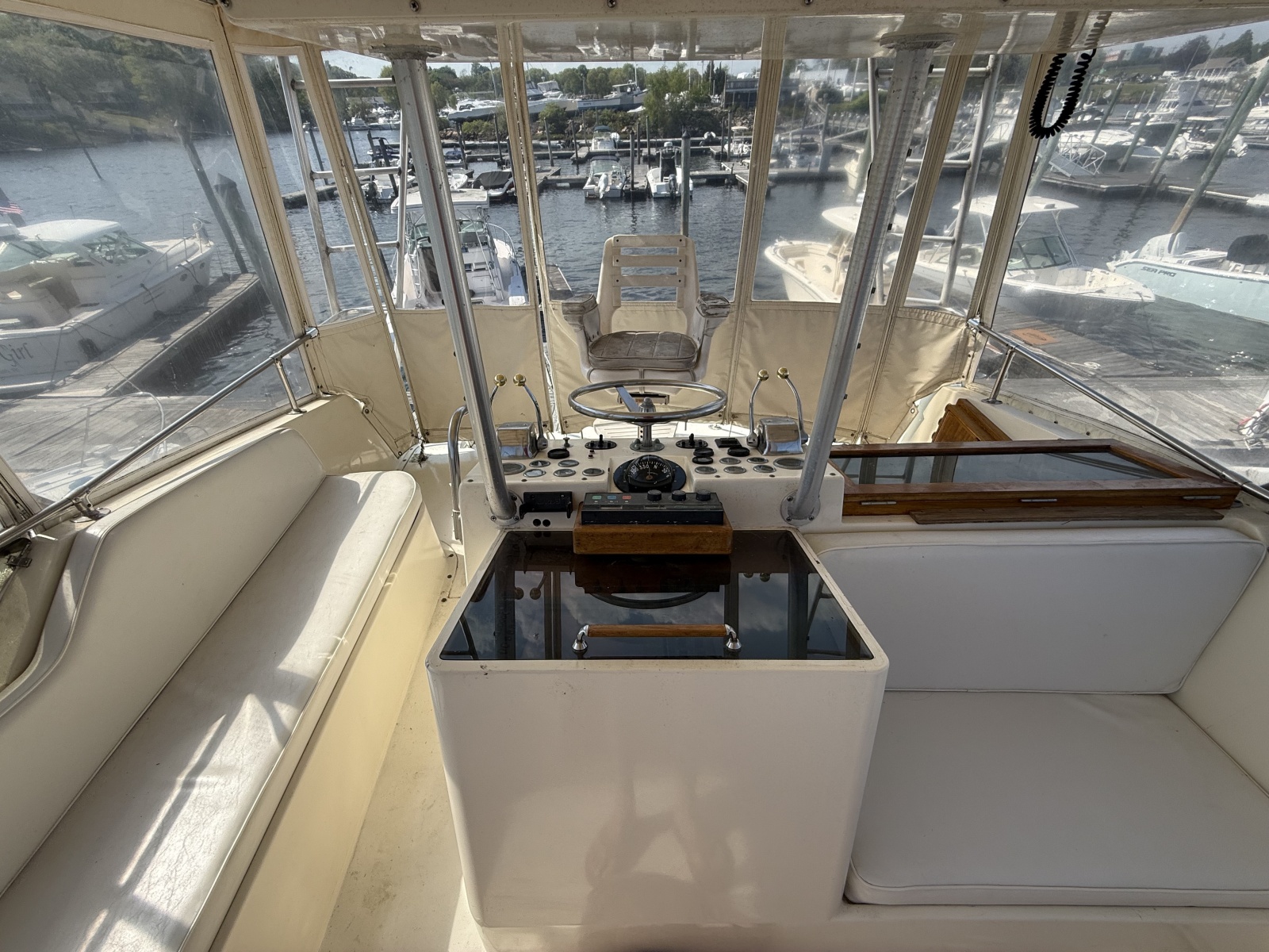 1979 Hatteras 