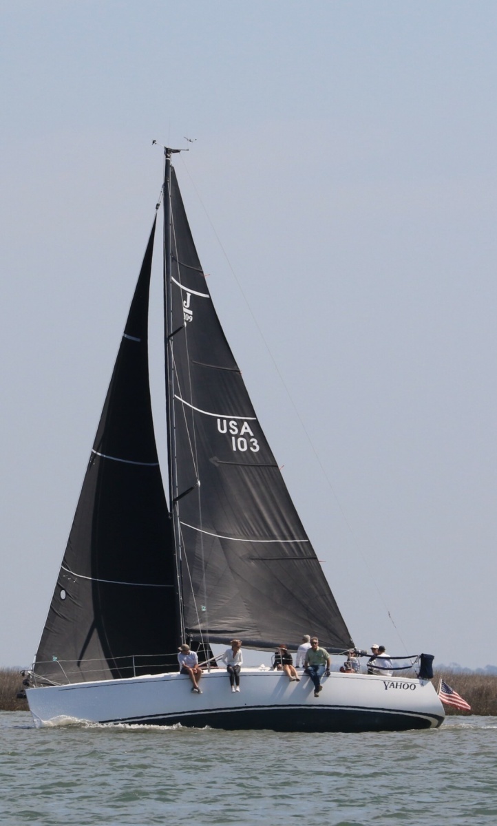 J/109 Shoal Draft with Carbon Spars