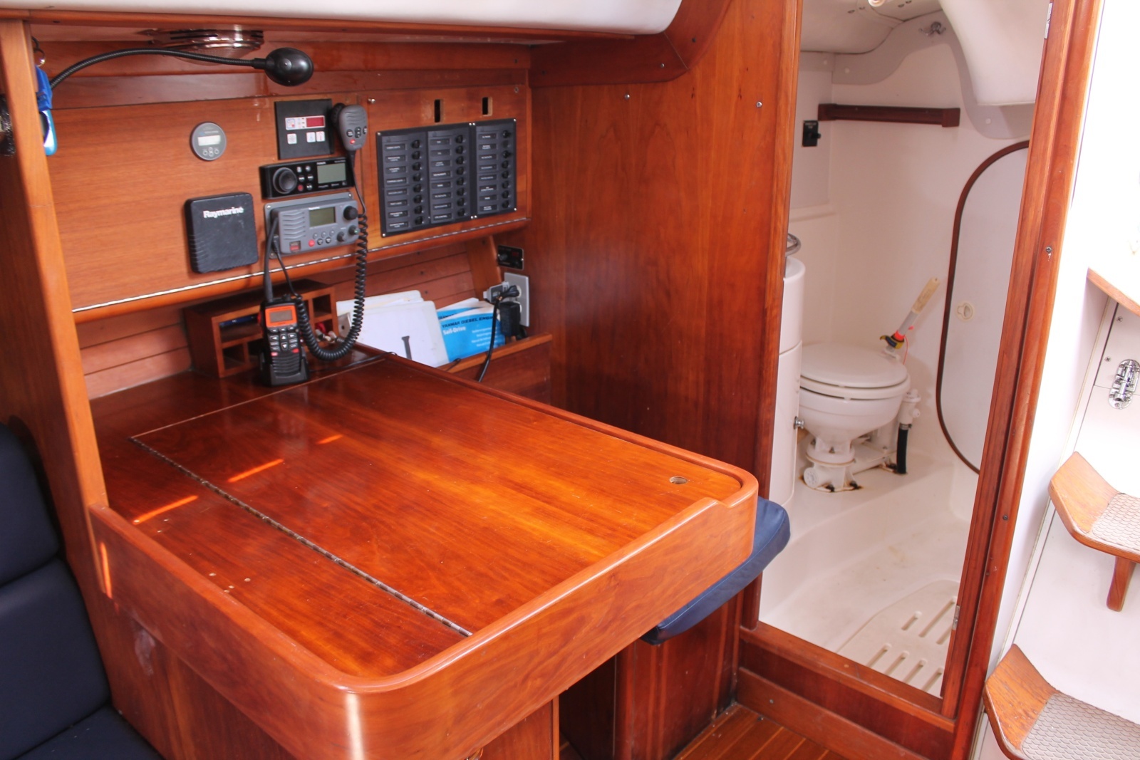 J/109 Shoal Draft with Carbon Spars