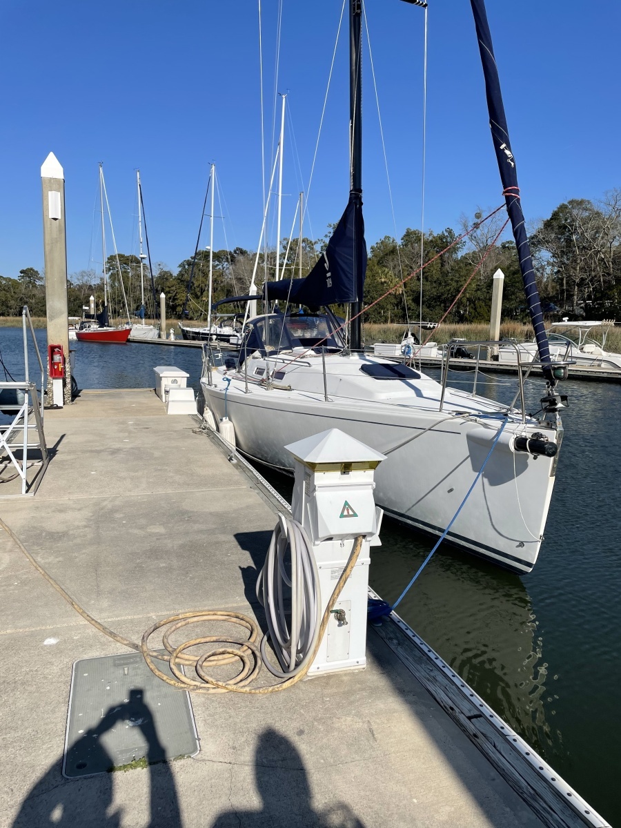 J/109 Shoal Draft with Carbon Spars