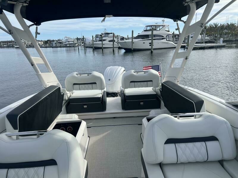 26ft Regal Yacht For Sale