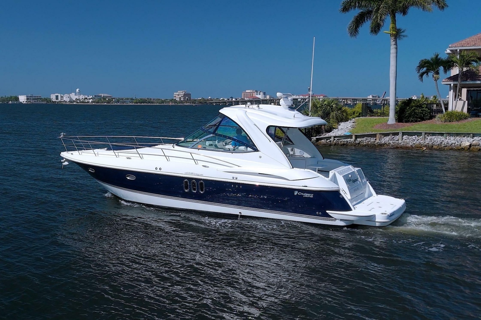Altitude Adjustment 42ft Cruisers Yachts Yacht For Sale