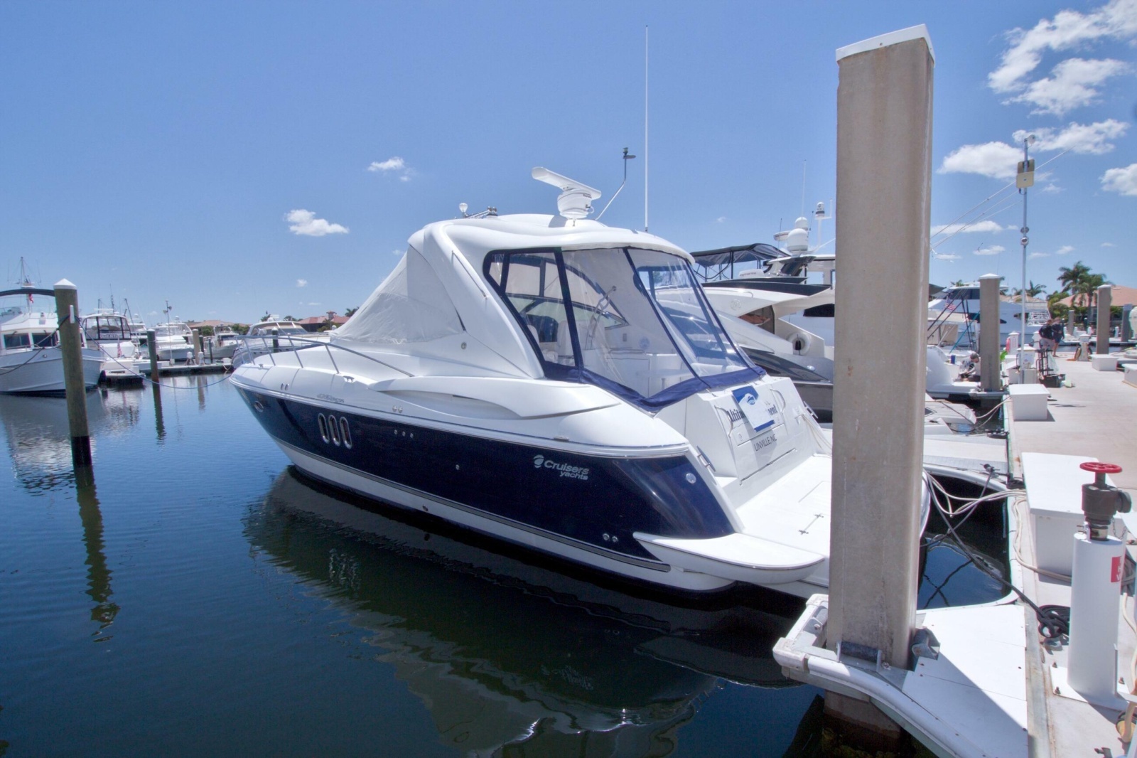 Altitude Adjustment 42ft Cruisers Yachts Yacht For Sale