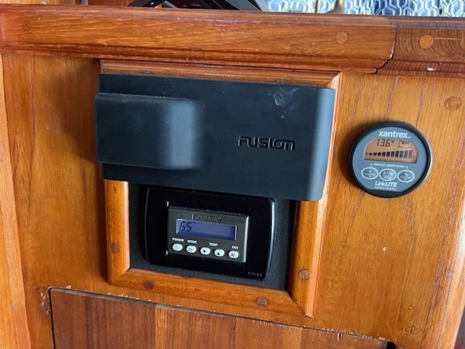 FITZ 32ft Egg Harbor Yacht For Sale